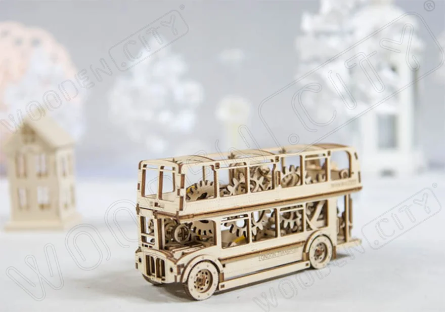 3d-puzzle-londynsky-autobus-216-dilu-178242.jpg