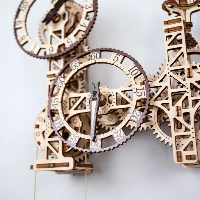 3d-puzzle-steampunk-nastenne-hodiny-269-dilu-217282.png